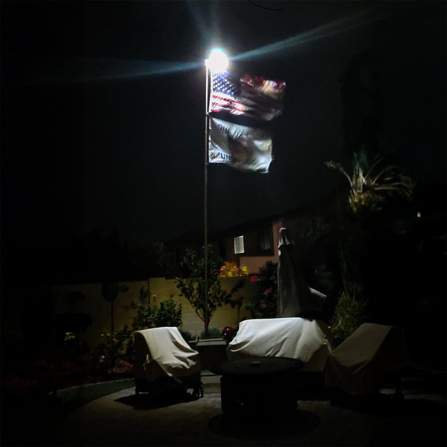 X20 Solar Flagpole Light