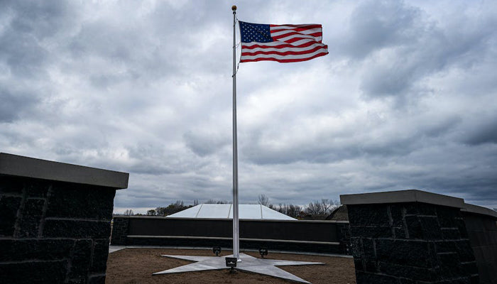 70 Ft Commercial Flagpole