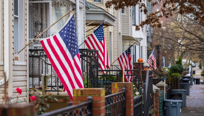 Which American Flag Size Is Right For Your Home?