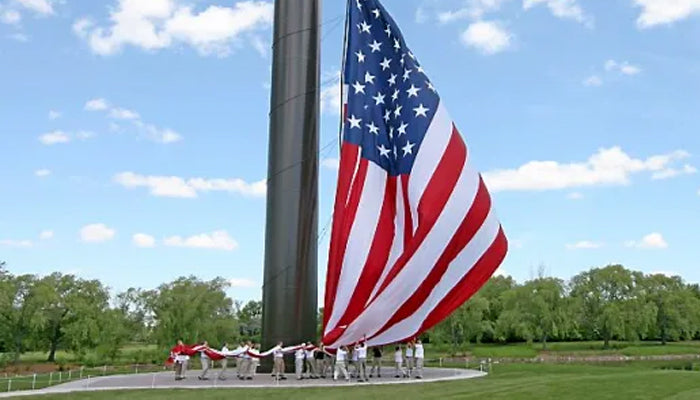 What Makes a Heavy Duty Flagpole, Heavy Duty?