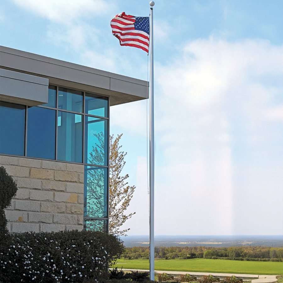 30' Commercial Flagpole